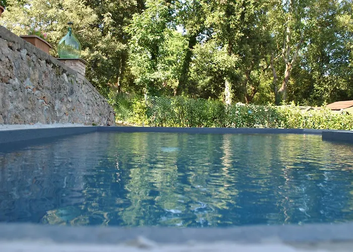 Villa Lilia By Let